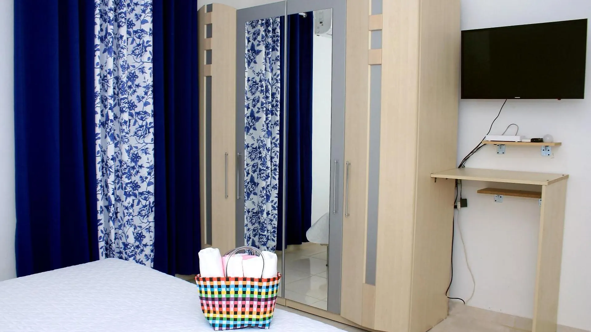Complejo Giraflor Apartment Pantoja